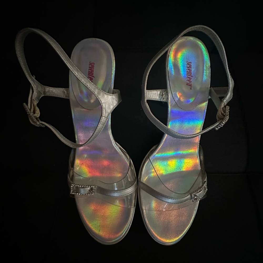 Vintage Seventeen Magazine Silver Holographic Heels